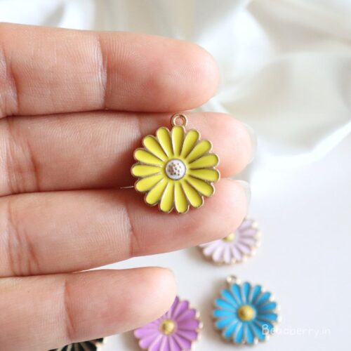 Yellow Daisy Charm