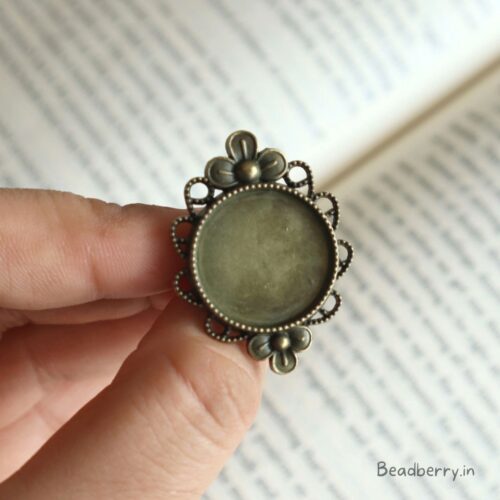 Antique Flower Adjustable Ring Bezel