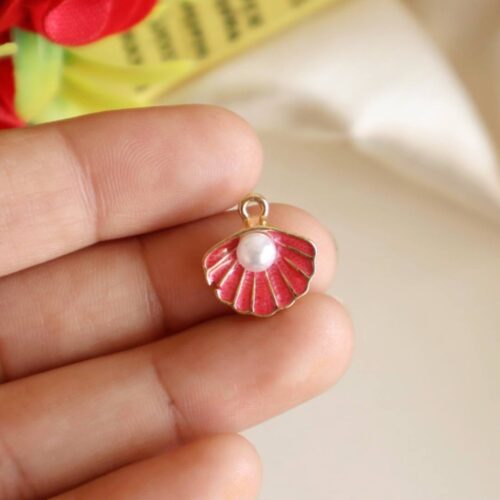 Pearl Studded Sea Shell Charm/Pendant