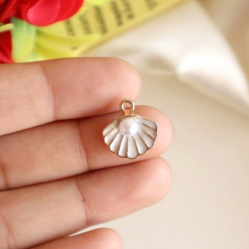 Pearl Studded Sea Shell Charm/Pendant