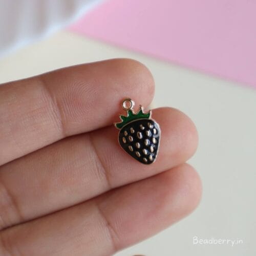 Small Strawberry Charm/Pendants