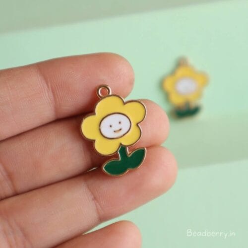 Cute Smiley Flower Charm/Pendant