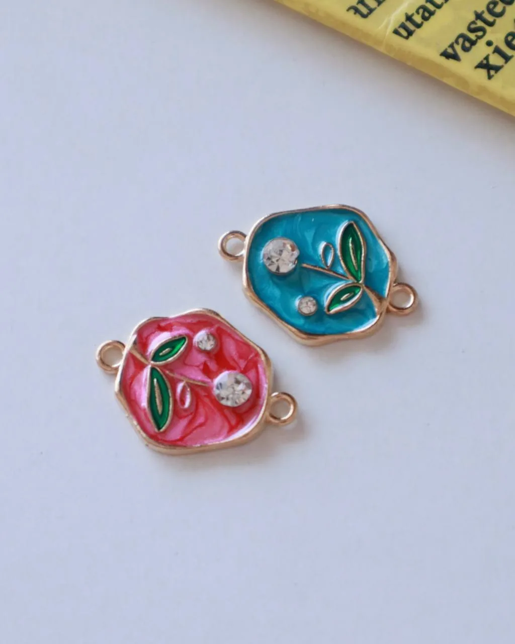 Leaf Rhinestone Enamel Connector Charm